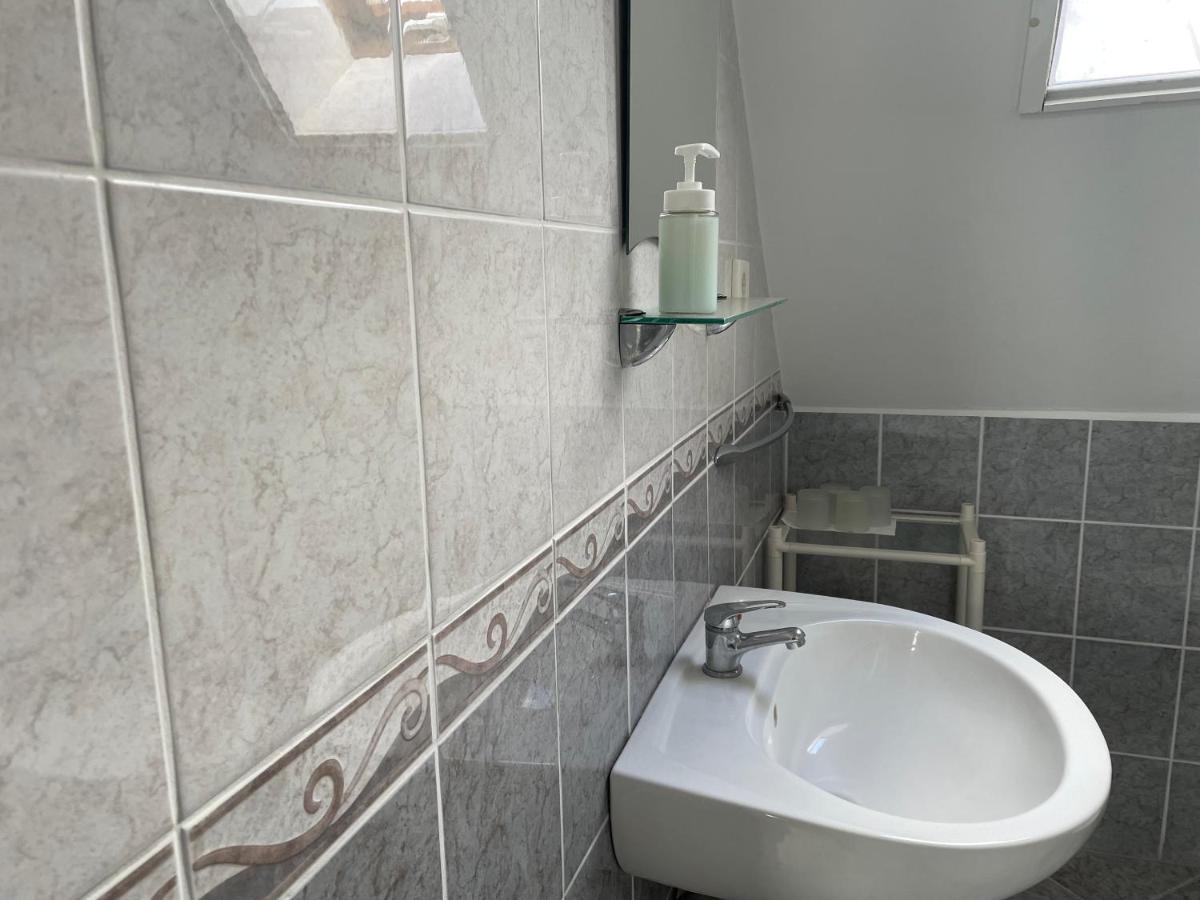 Szentesi Panzio Bed and Breakfast Fertőrákos Eksteriør billede